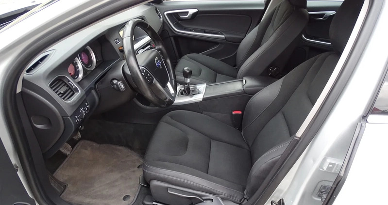 Volvo S60 cena 36900 przebieg: 190000, rok produkcji 2011 z Międzylesie małe 254